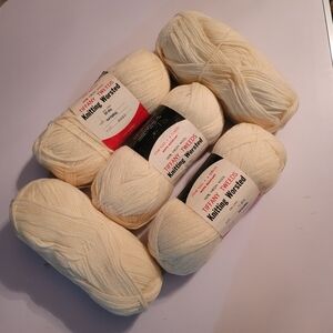 100% virgin wool yarn